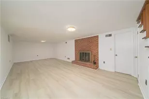2634 Weymoth Rd, Winston-Salem, NC 27103 - Photo 27