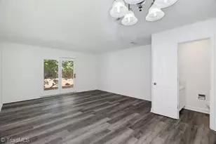5907 King Charles Ct, Winston-Salem, NC 27012 - Photo 9