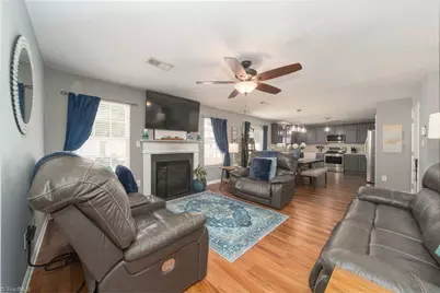 3828 Robbins Brook Drive, Winston-Salem, NC 27107 - Photo 9