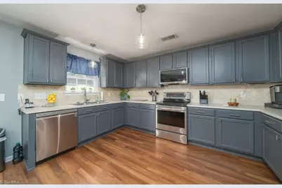 3828 Robbins Brook Drive, Winston-Salem, NC 27107 - Photo 13