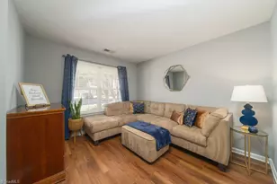 3828 Robbins Brook Dr, Winston-Salem, NC 27107 - Photo 7