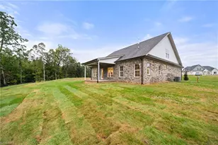 261 Avian Ln, Winston-Salem, NC 27127 - Photo 43