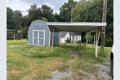 307 Elk Spur Street, Elkin, NC 28621 - Photo 3