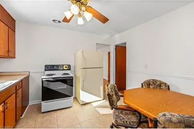 105 Cassell Street, Winston-Salem, NC 27127 - Photo 9