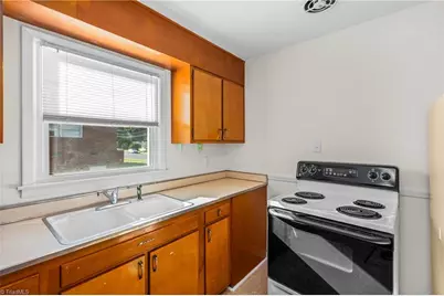 105 Cassell Street, Winston-Salem, NC 27127 - Photo 11