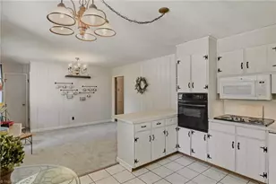 131 Louella Dr, Winston-Salem, NC 27107 - Photo 9