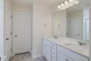 3727 Feltham Ln, Greensboro, NC 27282 - Photo 19