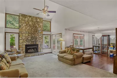 3808 Briarwood Avenue, High Point, NC 27265 - Photo 5