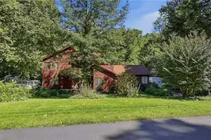 3808 Briarwood Ave, High Point, NC 27265 - Photo 3