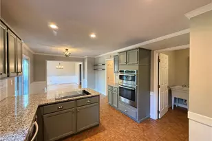 6714 Amberley Ln, Clemmons, NC 27012 - Photo 5