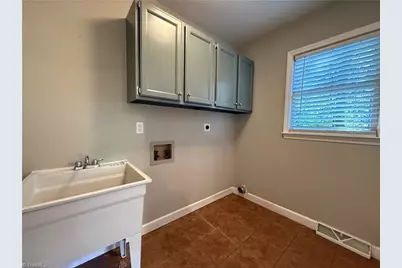 6714 Amberley Lane, Clemmons, NC 27012 - Photo 35