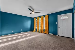 4105 Flagstaff Ct, Greensboro, NC 27406 - Photo 5