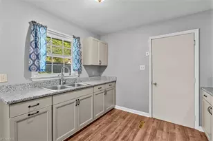 4105 Flagstaff Ct, Greensboro, NC 27406 - Photo 11
