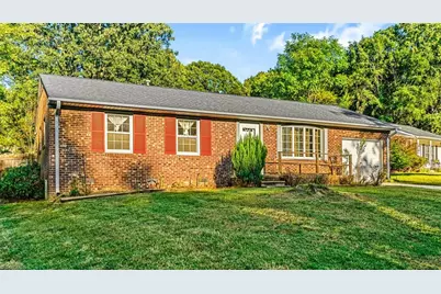 4105 Flagstaff Court, Greensboro, NC 27406 - Photo 3
