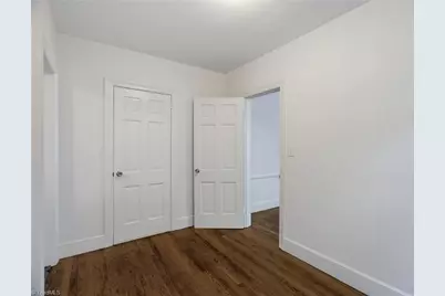 3123 W Friendly Avenue, Greensboro, NC 27408 - Photo 11