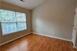 275 Malamute Ln, Greensboro, NC 27407 - Photo 11