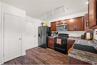 2108 W Simpson Road, Burlington, NC 27217 - Photo 9