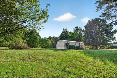 7412 Seldon Road, Summerfield, NC 27358 - Photo 9