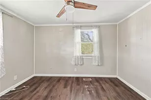 413 New St, Kernersville, NC 27284 - Photo 17