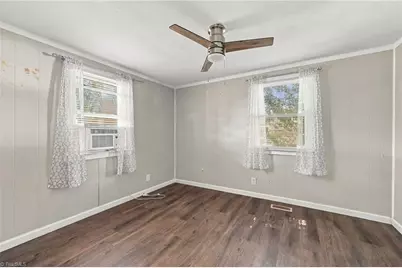 413 New Street, Kernersville, NC 27284 - Photo 15