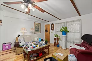 1315 Pebble Brook Rd, Sandy Ridge, NC 27046 - Photo 5