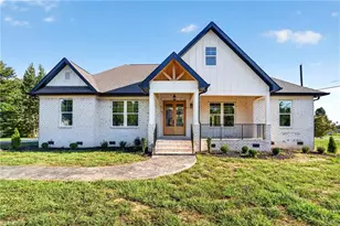 122 Manteo Rd, Lexington, NC 27292 - Photo 3