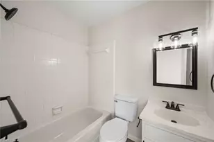 5721 Bramblegate Rd, Greensboro, NC 27409 - Photo 25