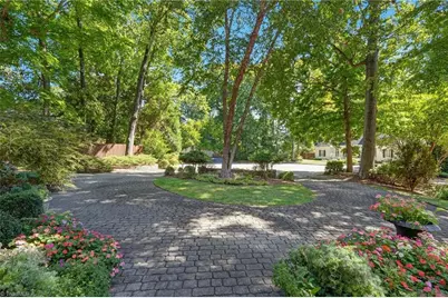 4 Elm Ridge Court, Greensboro, NC 27408 - Photo 7