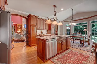 4 Elm Ridge Court, Greensboro, NC 27408 - Photo 15