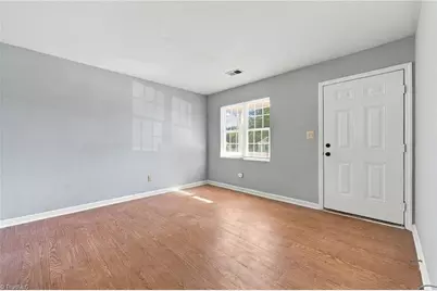 1402 Brown Boulevard, Greensboro, NC 27401 - Photo 3