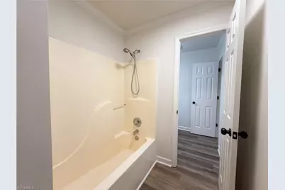 105 Ridgemere Court, Winston-Salem, NC 27106 - Photo 17