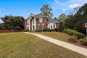 105 Ridgemere Ct, Winston-Salem, NC 27106 - Photo 1