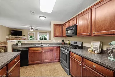 160 Rockbridge Court, Kernersville, NC 27284 - Photo 9