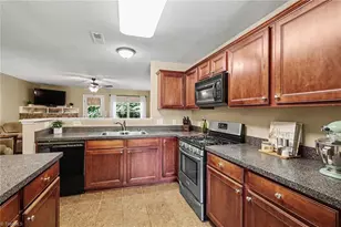 160 Rockbridge Ct, Kernersville, NC 27284 - Photo 9