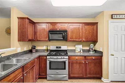 160 Rockbridge Court, Kernersville, NC 27284 - Photo 11