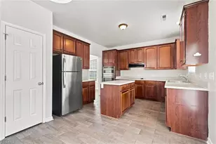 2639 Hidden Pond Cove, High Point, NC 27265 - Photo 13