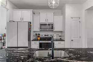 1908 Ardmore Cmns Dr, Winston-Salem, NC 27103 - Photo 11