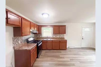 1502 Meadowview Road, Greensboro, NC 27403 - Photo 19