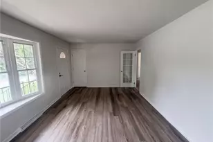1502 Meadowview Rd, Greensboro, NC 27403 - Photo 3