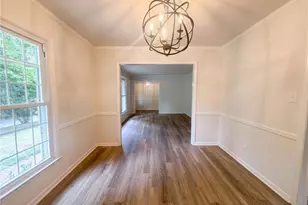 505 Leawood Dr, Greensboro, NC 27410 - Photo 9
