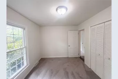 505 Leawood Drive, Greensboro, NC 27410 - Photo 11