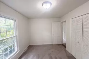505 Leawood Dr, Greensboro, NC 27410 - Photo 11