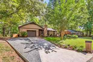 5805 Sagebrush Trail, Greensboro, NC 27409 - Photo 37