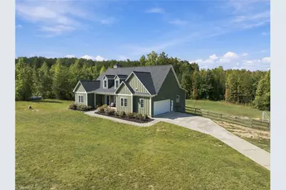 197 Lake Meadows Drive, Reidsville, NC 27320 - Photo 3