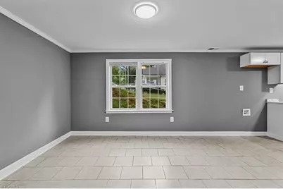 435 W Sharpe Street, Statesville, NC 28677 - Photo 23