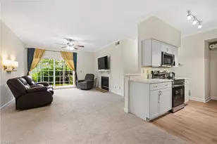 382 Meadows Cir, Winston-Salem, NC 27104 - Photo 7