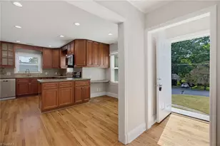 525 Farriss Ave E, High Point, NC 27262 - Photo 5