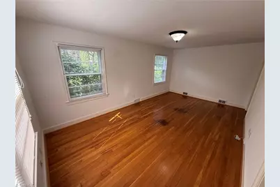 2403 Lyndhurst Avenue, Winston-Salem, NC 27103 - Photo 5
