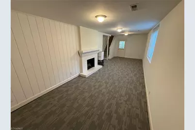 2403 Lyndhurst Avenue, Winston-Salem, NC 27103 - Photo 13