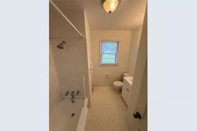 2403 Lyndhurst Avenue, Winston-Salem, NC 27103 - Photo 11